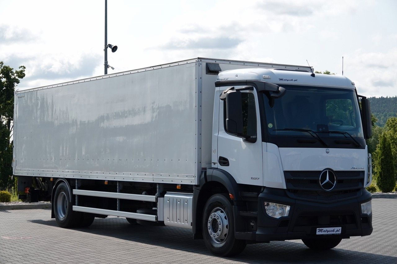 Mercedes-Benz ANTOS 1827 / SOLÓWKA / KONTENER 9 M / WINDA / PO - Φορτηγό κόφα: φωτογραφία 1 Mercedes-Benz ANTOS 1827 / SOLÓWKA / KONTENER 9 M / WINDA / PO - Φορτηγό κόφα: φωτογραφία 1