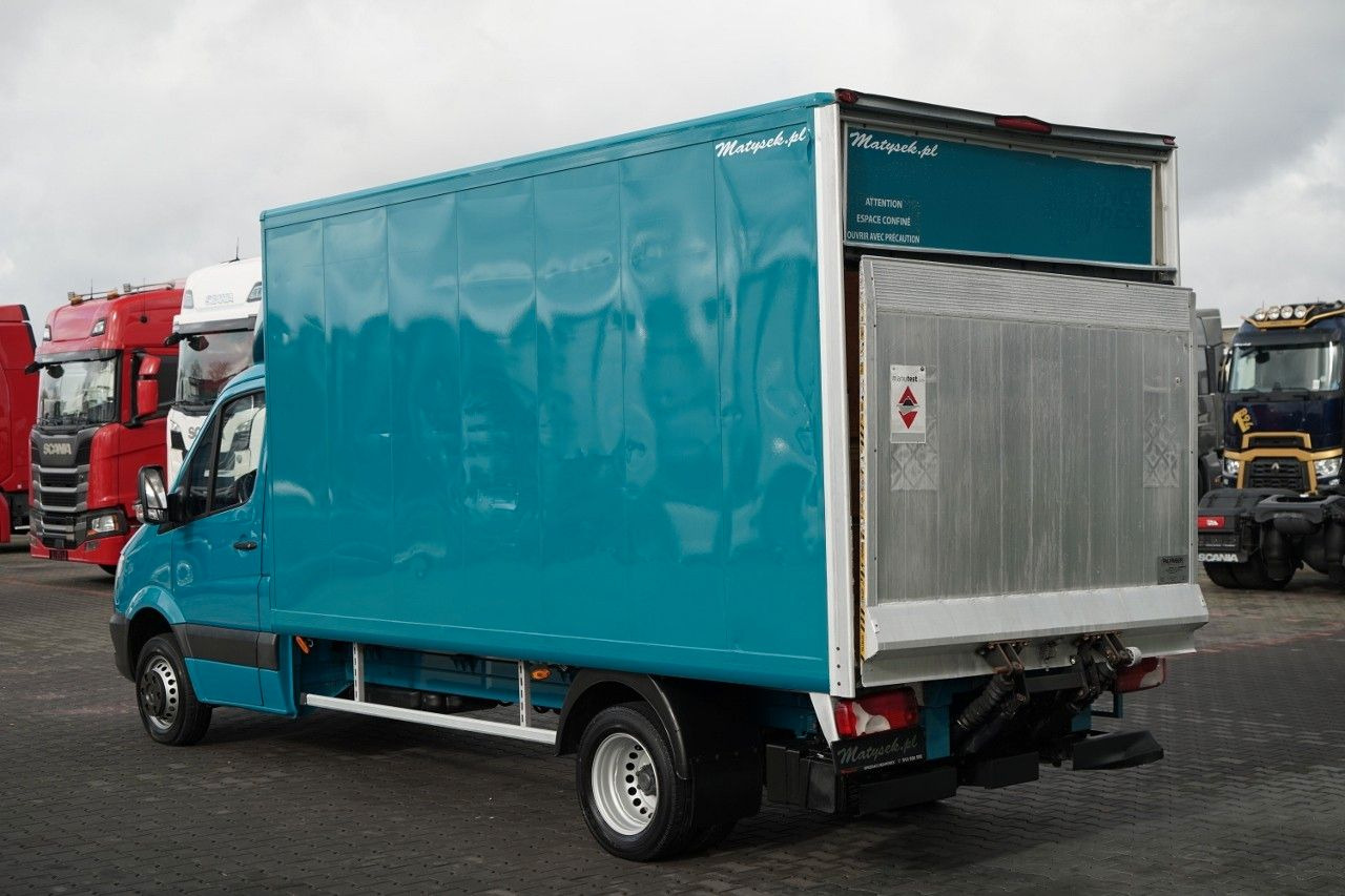 Mercedes-Benz SPRINTER / KONTENER 4,3 M / WINDA PALFINGER - Επαγγελματικό αυτοκίνητο με μουσαμά: φωτογραφία 5 Mercedes-Benz SPRINTER / KONTENER 4,3 M / WINDA PALFINGER - Επαγγελματικό αυτοκίνητο με μουσαμά: φωτογραφία 5