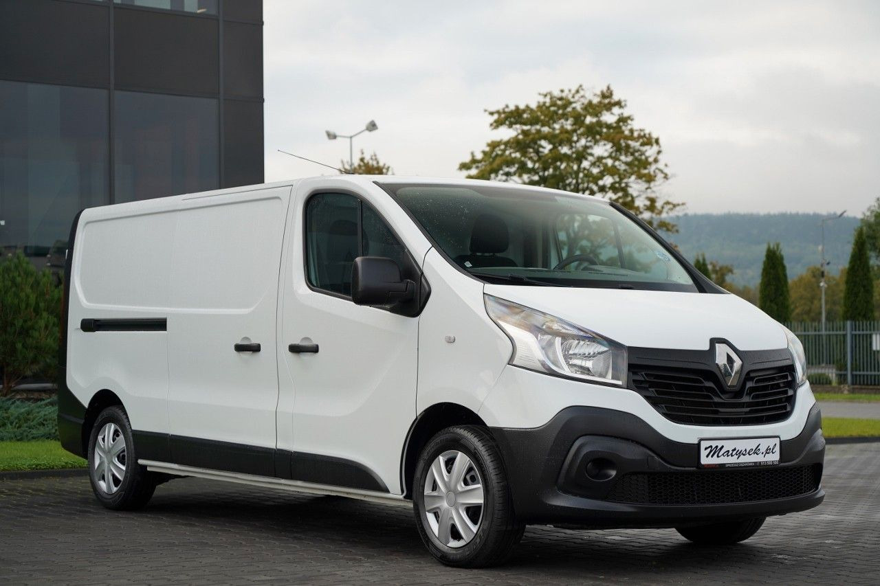 Renault TRAFIC / BLASZAK / ZABUDOWA WARSZTATOWA / MANUA - Μικρό βαν: φωτογραφία 3 Renault TRAFIC / BLASZAK / ZABUDOWA WARSZTATOWA / MANUA - Μικρό βαν: φωτογραφία 3