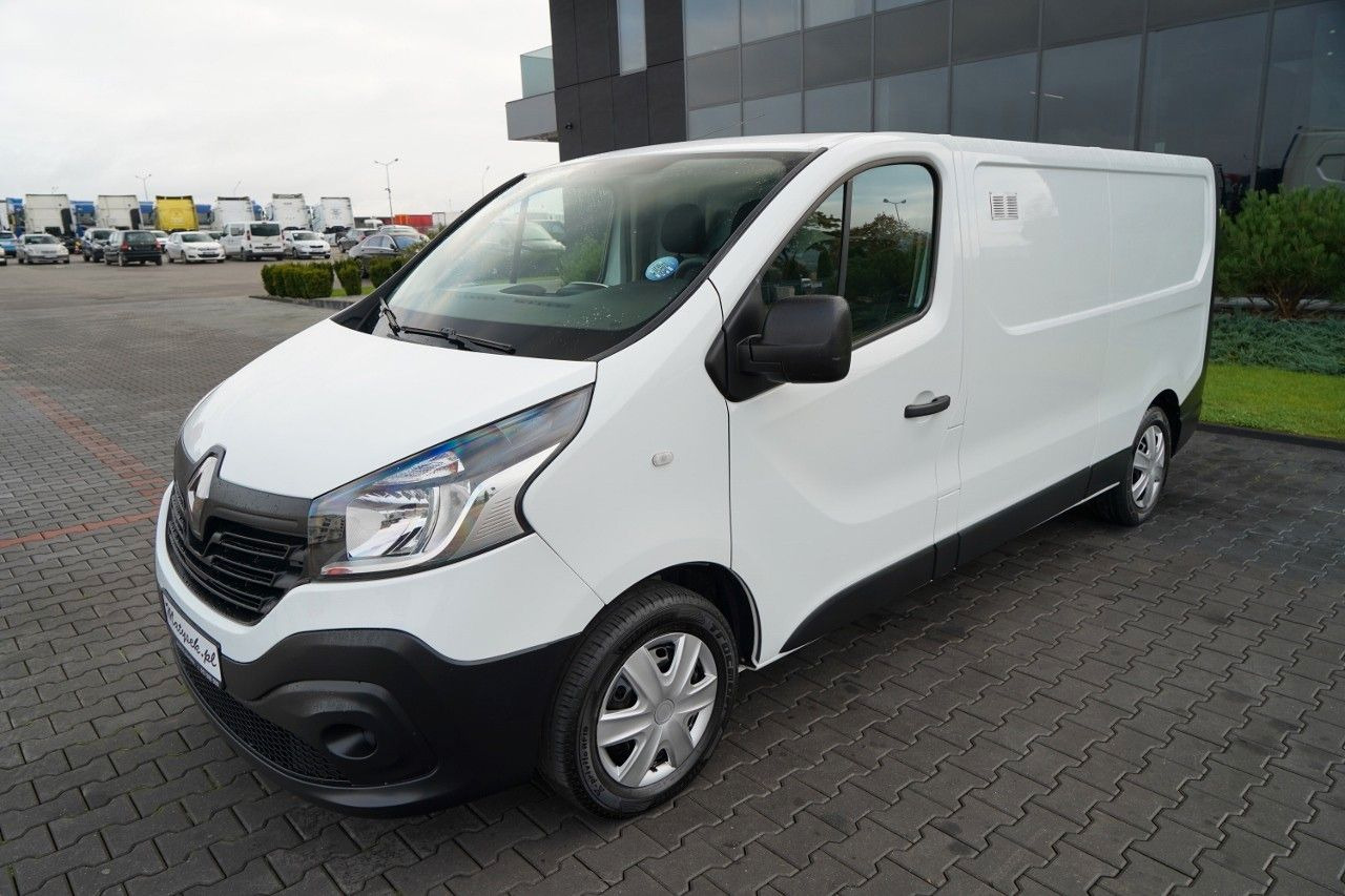 Renault TRAFIC / BLASZAK / ZABUDOWA WARSZTATOWA / MANUA - Μικρό βαν: φωτογραφία 2 Renault TRAFIC / BLASZAK / ZABUDOWA WARSZTATOWA / MANUA - Μικρό βαν: φωτογραφία 2