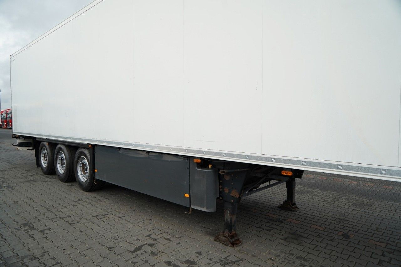 Schmitz Cargobull CHŁODNIA / THERMO KING SLX 300 / HAKÓWKA / HAKOW - Επικαθήμενο ψυγείο: φωτογραφία 5 Schmitz Cargobull CHŁODNIA / THERMO KING SLX 300 / HAKÓWKA / HAKOW - Επικαθήμενο ψυγείο: φωτογραφία 5