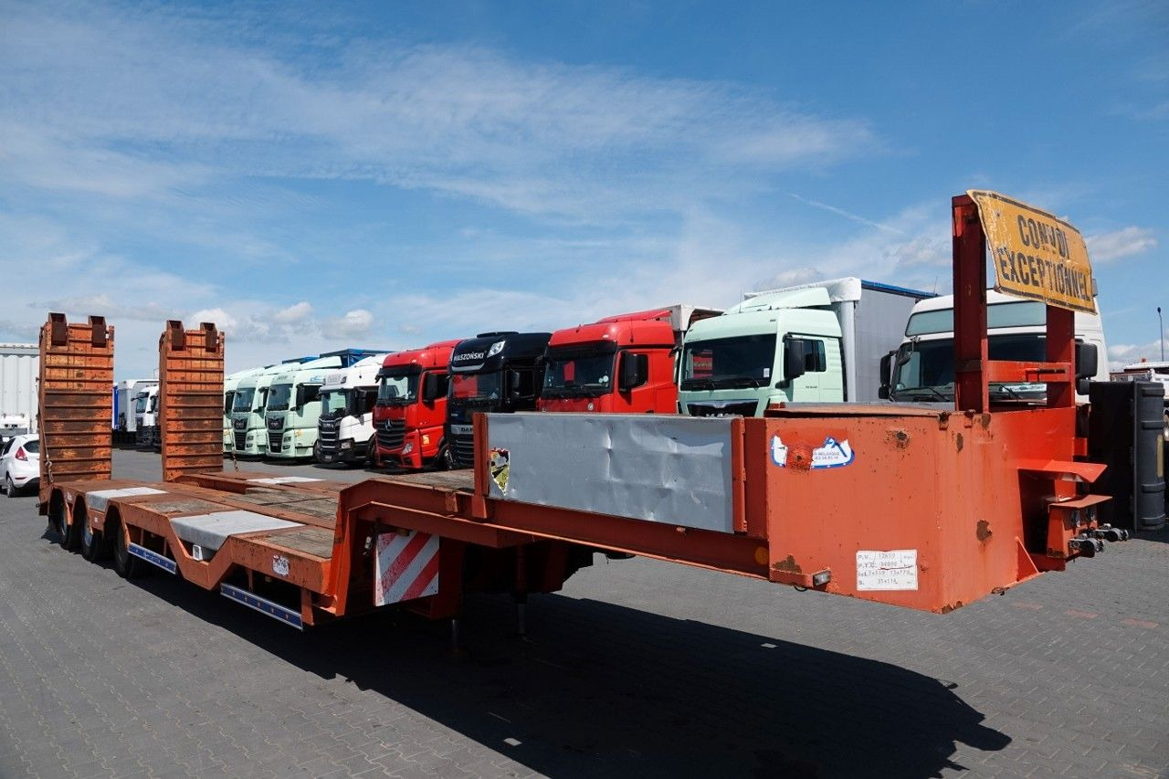 TRAX / NACZEPA LAWETA / NISKOPODWOZIE / NAJAZDY - Επικαθήμενο με χαμηλό δάπεδο: φωτογραφία 5 TRAX / NACZEPA LAWETA / NISKOPODWOZIE / NAJAZDY - Επικαθήμενο με χαμηλό δάπεδο: φωτογραφία 5