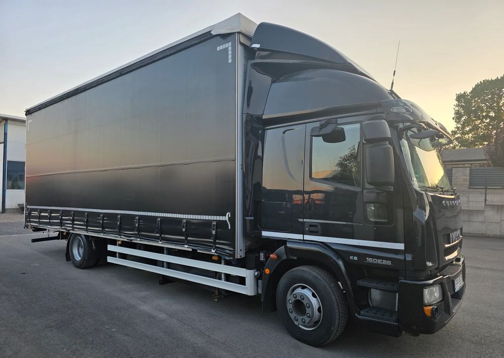 Iveco EUROCARGO 160E28 19 PAL. / FIRANKA / MANUAL / - Φορτηγό μουσαμάς: φωτογραφία 2 Iveco EUROCARGO 160E28 19 PAL. / FIRANKA / MANUAL / - Φορτηγό μουσαμάς: φωτογραφία 2