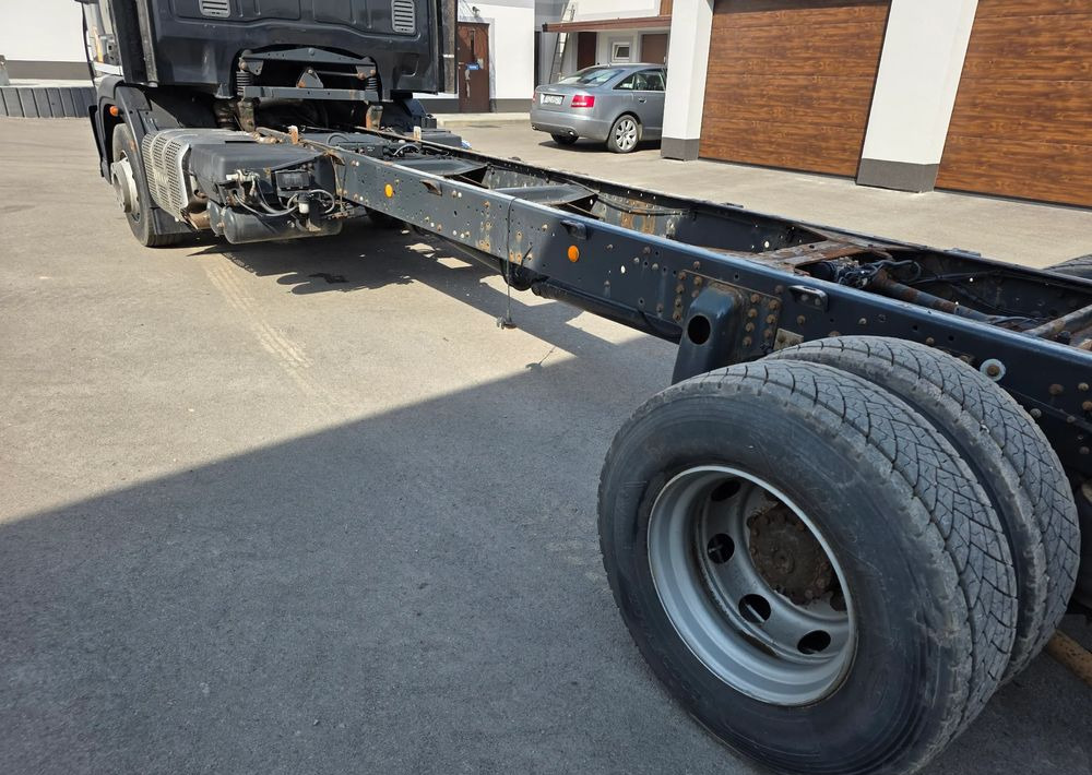 Iveco EUROCARGO 160E28 RAMA DO ZABUDOWY/ LAWETA / MANUAL / - Φορτηγό σασί: φωτογραφία 5 Iveco EUROCARGO 160E28 RAMA DO ZABUDOWY/ LAWETA / MANUAL / - Φορτηγό σασί: φωτογραφία 5