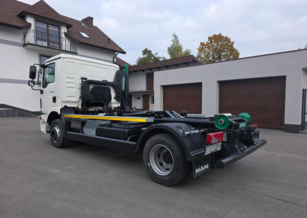 MAN TGM 12.290 - Φορτηγό φόρτωσης γάντζου: φωτογραφία 4 MAN TGM 12.290 - Φορτηγό φόρτωσης γάντζου: φωτογραφία 4