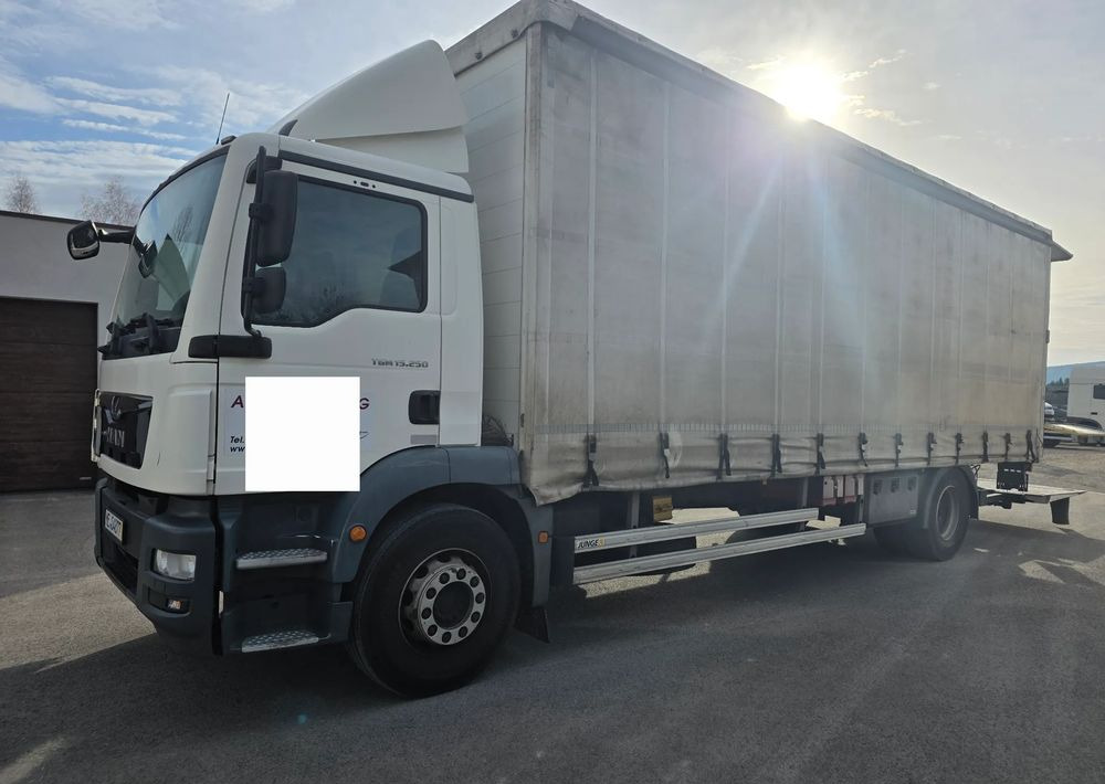 MAN TGM 15.250 /18.250 /FIRANKA / RAMA DO ZABUDOWY / WYWROTKA / HAKOWIEC / MANUALNA - Φορτηγό μουσαμάς: φωτογραφία 1 MAN TGM 15.250 /18.250 /FIRANKA / RAMA DO ZABUDOWY / WYWROTKA / HAKOWIEC / MANUALNA - Φορτηγό μουσαμάς: φωτογραφία 1