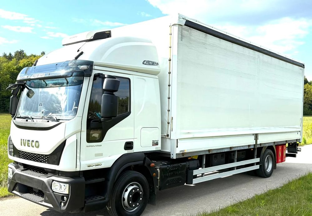 Iveco EUROCARGO 160E320/FIRANKA/WINDA/AUTOMAT/NISKI PRZEBIEG/E6/SPROWADZONY/PIERWSZY WŁAŚCICIEL - Φορτηγό μουσαμάς: φωτογραφία 1 Iveco EUROCARGO 160E320/FIRANKA/WINDA/AUTOMAT/NISKI PRZEBIEG/E6/SPROWADZONY/PIERWSZY WŁAŚCICIEL - Φορτηγό μουσαμάς: φωτογραφία 1