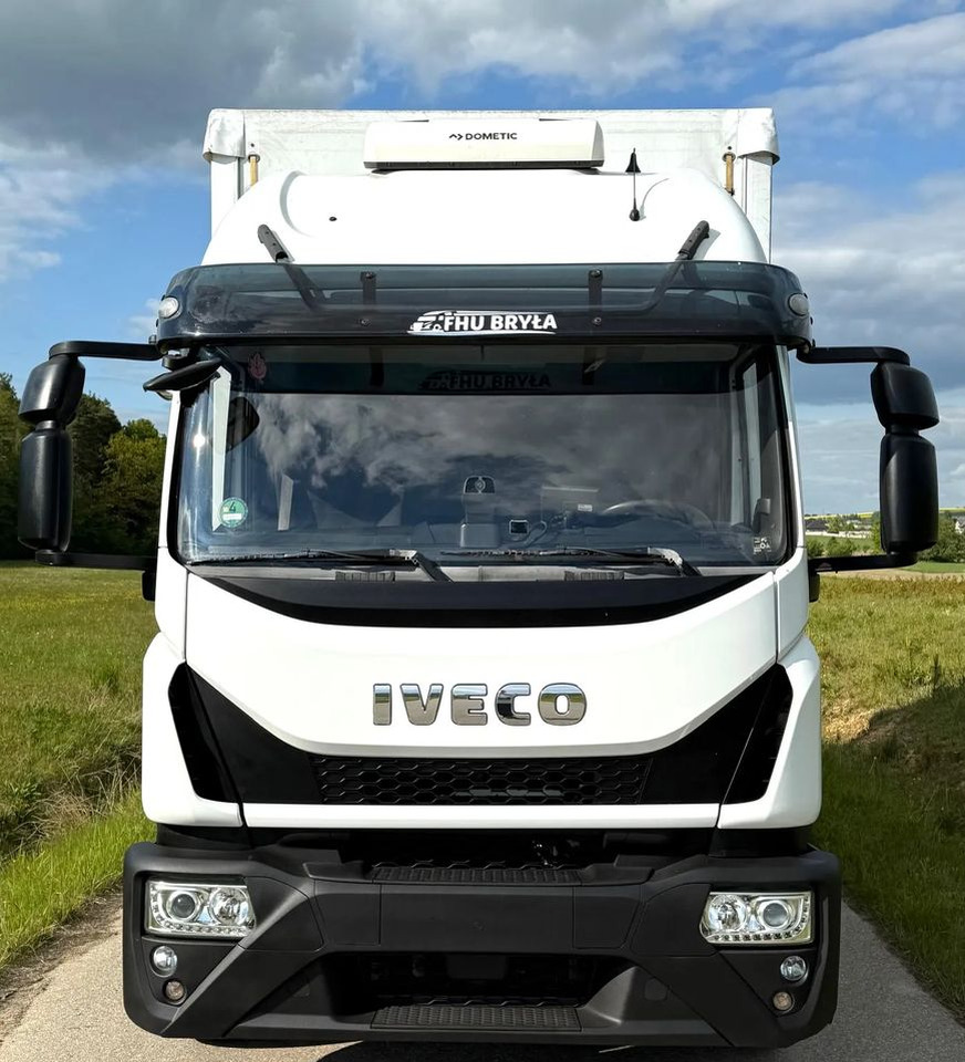 Iveco EUROCARGO 160E320/FIRANKA/WINDA/AUTOMAT/NISKI PRZEBIEG/E6/SPROWADZONY/PIERWSZY WŁAŚCICIEL - Φορτηγό μουσαμάς: φωτογραφία 3 Iveco EUROCARGO 160E320/FIRANKA/WINDA/AUTOMAT/NISKI PRZEBIEG/E6/SPROWADZONY/PIERWSZY WŁAŚCICIEL - Φορτηγό μουσαμάς: φωτογραφία 3