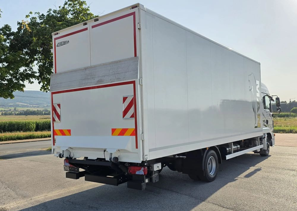 MAN TGL 12.250 / KONTENER / IZOTERMA / WINDA / 2019R / EURO 6 / PEŁEN SERWIS / 6 TON ŁADOWNOŚĆ / SPROWADZONY / ZADBANY / JAK NOWY / KSIĄŻKA SERWISOWA / E6 / 17 PALET - Φορτηγό κόφα: φωτογραφία 5 MAN TGL 12.250 / KONTENER / IZOTERMA / WINDA / 2019R / EURO 6 / PEŁEN SERWIS / 6 TON ŁADOWNOŚĆ / SPROWADZONY / ZADBANY / JAK NOWY / KSIĄŻKA SERWISOWA / E6 / 17 PALET - Φορτηγό κόφα: φωτογραφία 5