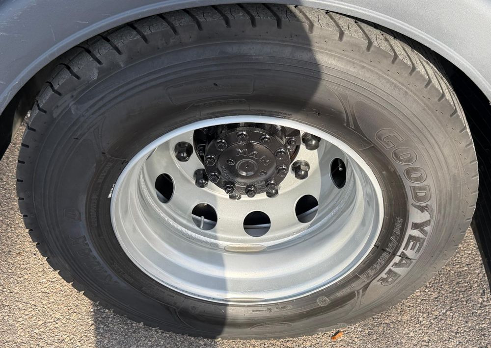 Φορτηγό μουσαμάς MAN TGM 15.290 / FIRANKA / 2016R / KLIMA POSTOJOWA /SPROWADZONY/ 8T ŁADOWNOŚĆ / 17 PALET / E6 / WINDA /: φωτογραφία 15 Φορτηγό μουσαμάς MAN TGM 15.290 / FIRANKA / 2016R / KLIMA POSTOJOWA /SPROWADZONY/ 8T ŁADOWNOŚĆ / 17 PALET / E6 / WINDA /: φωτογραφία 15