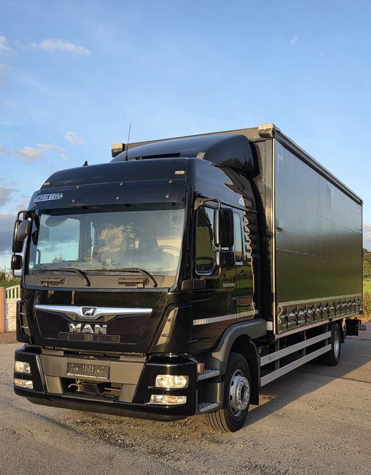 MAN TGM 15.290 / FIRANKA / 2019R / SPROWADZONY/ 7500 ŁADOWNOŚĆ / 18 PALET / E6 / JAK NOWY / WINDA / - Φορτηγό μουσαμάς: φωτογραφία 2 MAN TGM 15.290 / FIRANKA / 2019R / SPROWADZONY/ 7500 ŁADOWNOŚĆ / 18 PALET / E6 / JAK NOWY / WINDA / - Φορτηγό μουσαμάς: φωτογραφία 2