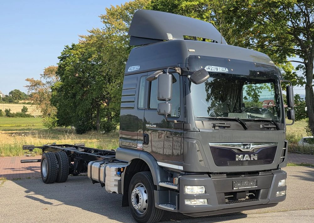 MAN TGM 15.290 / RAMA DO ZABUDOWY / AUTOMAT / SPROWADZONY / E6 / LIFT / ROZSTAW OSI 5.5M / LAWETA / POMOC DROGOWA / STAN BARDZO DOBRY/ - Φορτηγό σασί: φωτογραφία 4 MAN TGM 15.290 / RAMA DO ZABUDOWY / AUTOMAT / SPROWADZONY / E6 / LIFT / ROZSTAW OSI 5.5M / LAWETA / POMOC DROGOWA / STAN BARDZO DOBRY/ - Φορτηγό σασί: φωτογραφία 4