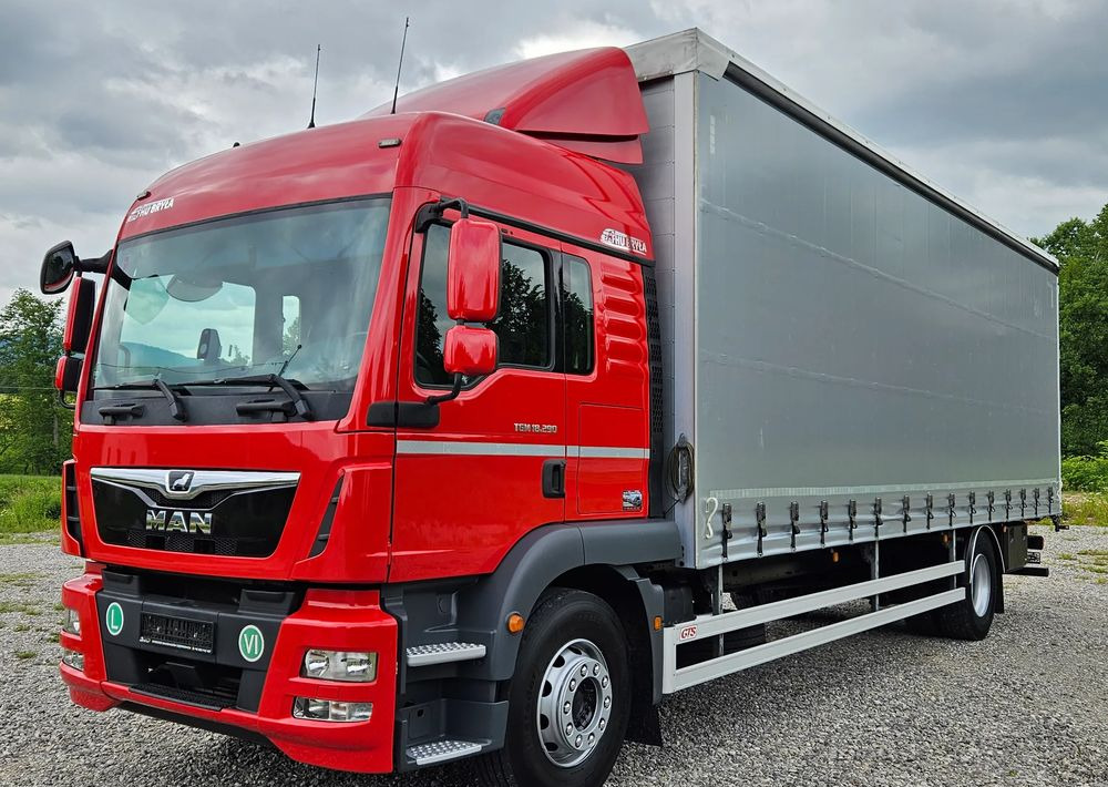 MAN TGM 18.290/15.290/E6/21PALET/9400 ŁADOWNOŚĆ/SERWISOWANY/NISKI PRZEBIEG/WINDA/FIRANKA/SPROWADZONY/2019/NISKI PRZEBIEG/PIERWSZY WŁAŚCICIEL/ - Φορτηγό μουσαμάς: φωτογραφία 2 MAN TGM 18.290/15.290/E6/21PALET/9400 ŁADOWNOŚĆ/SERWISOWANY/NISKI PRZEBIEG/WINDA/FIRANKA/SPROWADZONY/2019/NISKI PRZEBIEG/PIERWSZY WŁAŚCICIEL/ - Φορτηγό μουσαμάς: φωτογραφία 2