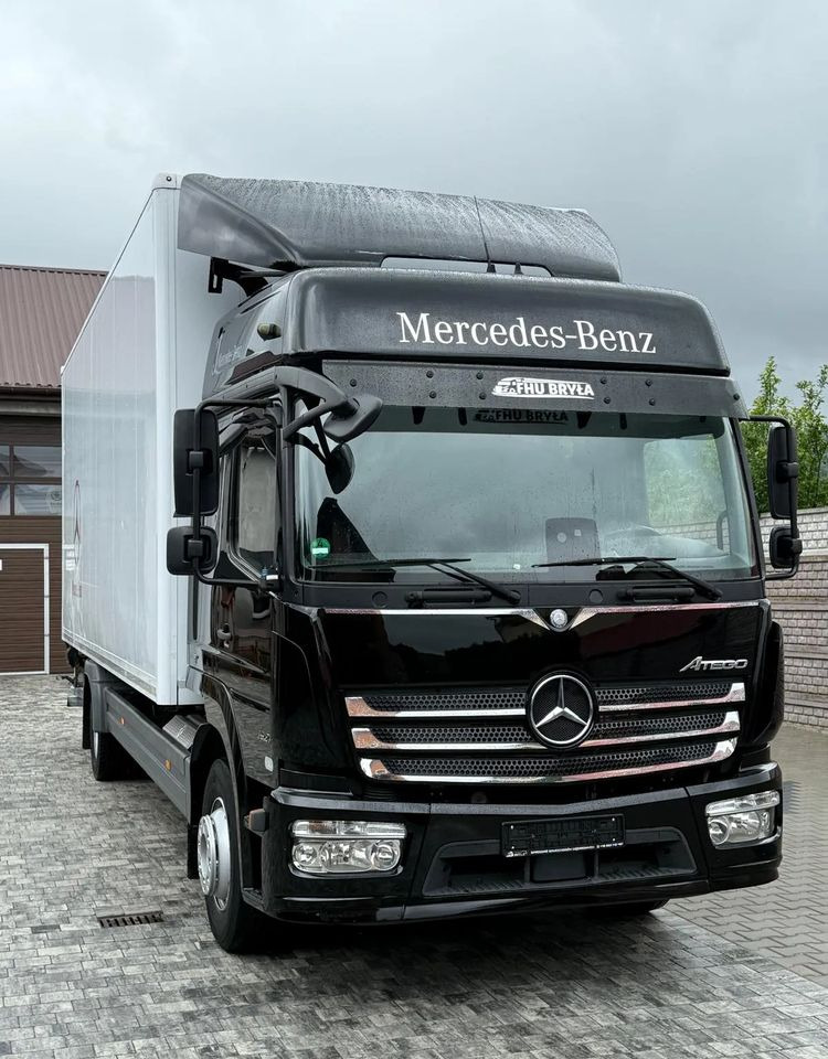 Mercedes-Benz ATEGO 1527/1530/IZOTERMA/WINDA/SPROWADZONY/E6/PIERWSZY WŁAŚCICIEL/AUTOMAT/18EURO PALET/STAN BARDZO DOBRY - Φορτηγό ψυγείο: φωτογραφία 2 Mercedes-Benz ATEGO 1527/1530/IZOTERMA/WINDA/SPROWADZONY/E6/PIERWSZY WŁAŚCICIEL/AUTOMAT/18EURO PALET/STAN BARDZO DOBRY - Φορτηγό ψυγείο: φωτογραφία 2