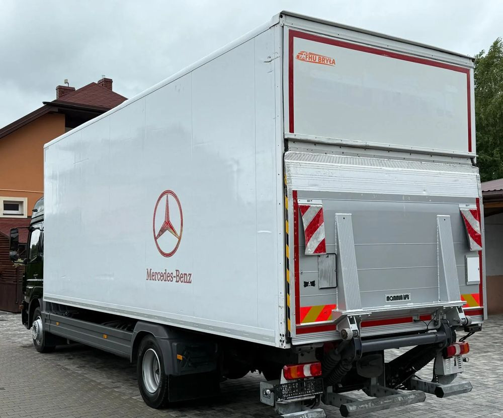 Mercedes-Benz ATEGO 1527/1530/IZOTERMA/WINDA/SPROWADZONY/E6/PIERWSZY WŁAŚCICIEL/AUTOMAT/18EURO PALET/STAN BARDZO DOBRY - Φορτηγό ψυγείο: φωτογραφία 5 Mercedes-Benz ATEGO 1527/1530/IZOTERMA/WINDA/SPROWADZONY/E6/PIERWSZY WŁAŚCICIEL/AUTOMAT/18EURO PALET/STAN BARDZO DOBRY - Φορτηγό ψυγείο: φωτογραφία 5