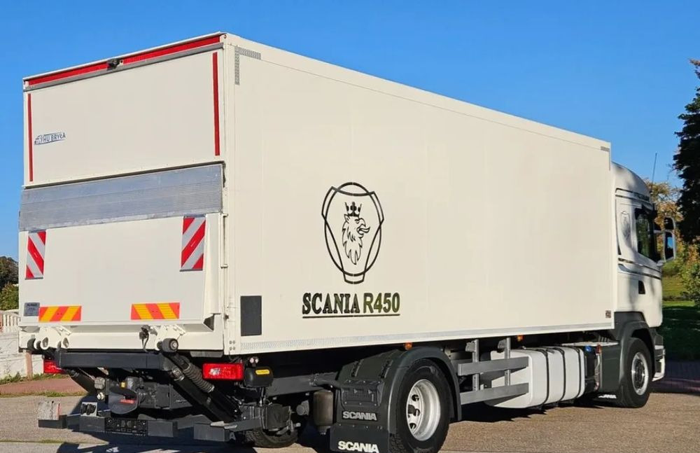 Scania R450/G410/G450/IZOTERMA/2017/DO BYDŁA/DO ŻYWCA/WINDA/KONTENER/SILNIK6/18PALET/EURO6/SPROWADZONA/NISKI PRZEBIEG/JEDEN WŁAŚCICIEL - Φορτηγό ψυγείο: φωτογραφία 5 Scania R450/G410/G450/IZOTERMA/2017/DO BYDŁA/DO ŻYWCA/WINDA/KONTENER/SILNIK6/18PALET/EURO6/SPROWADZONA/NISKI PRZEBIEG/JEDEN WŁAŚCICIEL - Φορτηγό ψυγείο: φωτογραφία 5