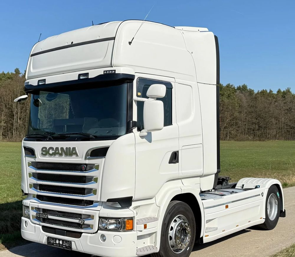 Scania R520/SERWISOWANA/SPROWADZONA/4PODUSZKI TYŁ/RETARDER/NISKI PRZEBIEG - Τράκτορας: φωτογραφία 1 Scania R520/SERWISOWANA/SPROWADZONA/4PODUSZKI TYŁ/RETARDER/NISKI PRZEBIEG - Τράκτορας: φωτογραφία 1