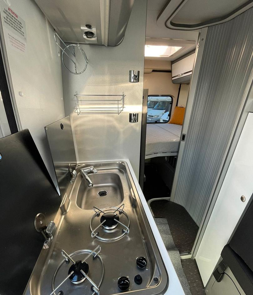 Adria TWIN 600 SPT - Τροχόσπιτο: φωτογραφία 5 Adria TWIN 600 SPT - Τροχόσπιτο: φωτογραφία 5