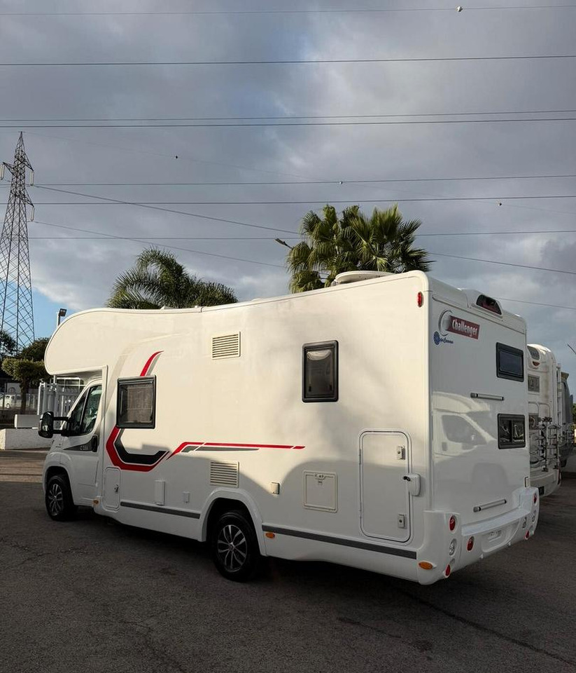 Challenger C 256 - Αυτοκινούμενο με σοφίτα: φωτογραφία 3 Challenger C 256 - Αυτοκινούμενο με σοφίτα: φωτογραφία 3