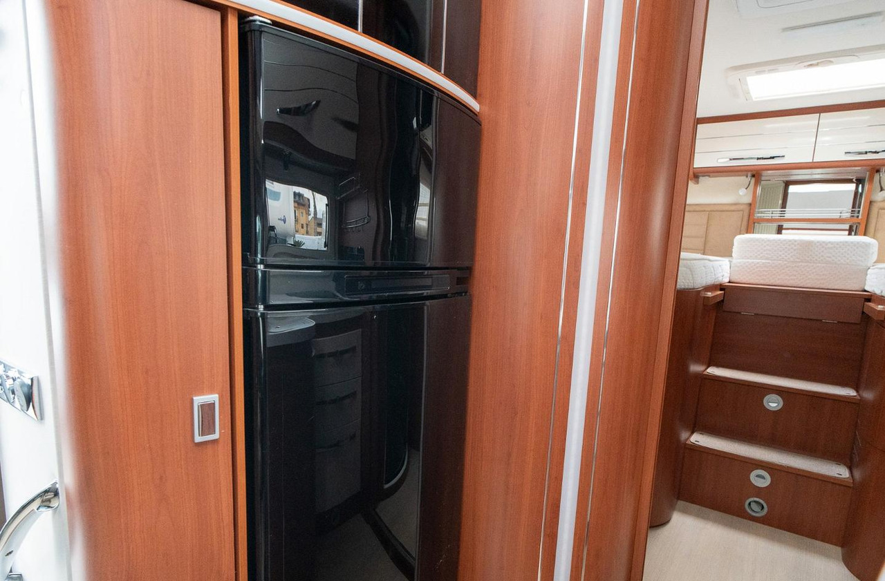 Αυτοκινούμενο με σοφίτα Mobilvetta kea m76: φωτογραφία 9 Αυτοκινούμενο με σοφίτα Mobilvetta kea m76: φωτογραφία 9