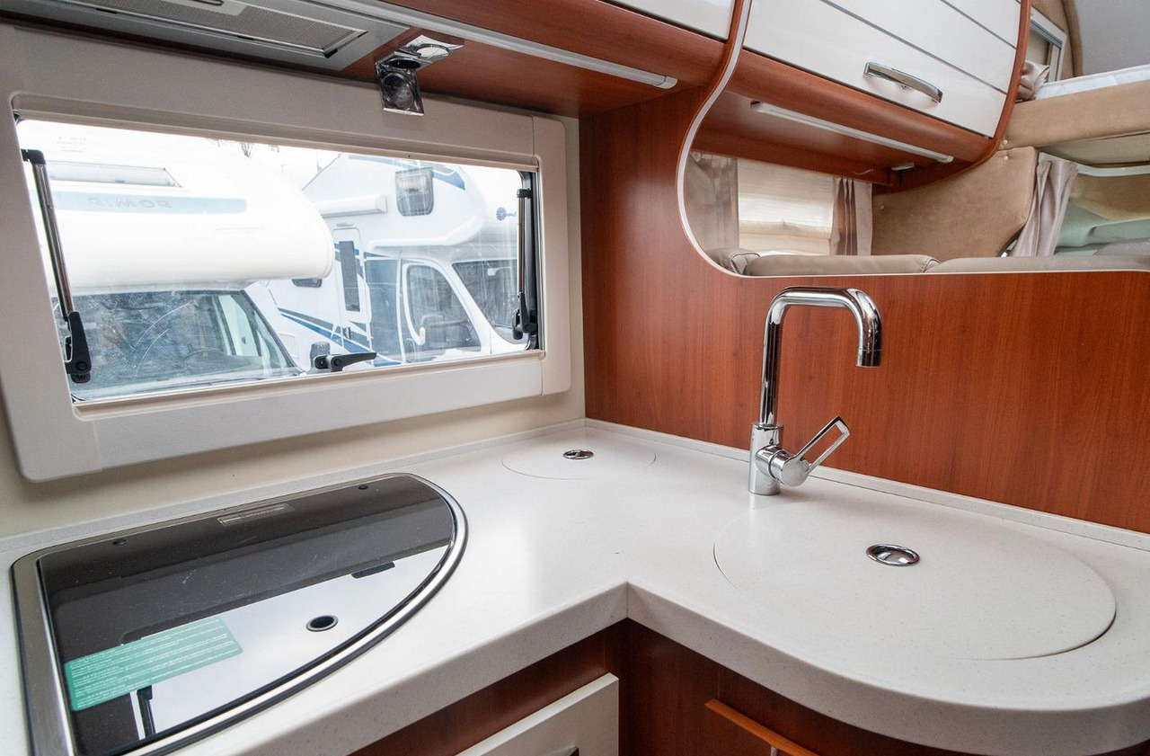 Αυτοκινούμενο με σοφίτα Mobilvetta kea m76: φωτογραφία 8 Αυτοκινούμενο με σοφίτα Mobilvetta kea m76: φωτογραφία 8