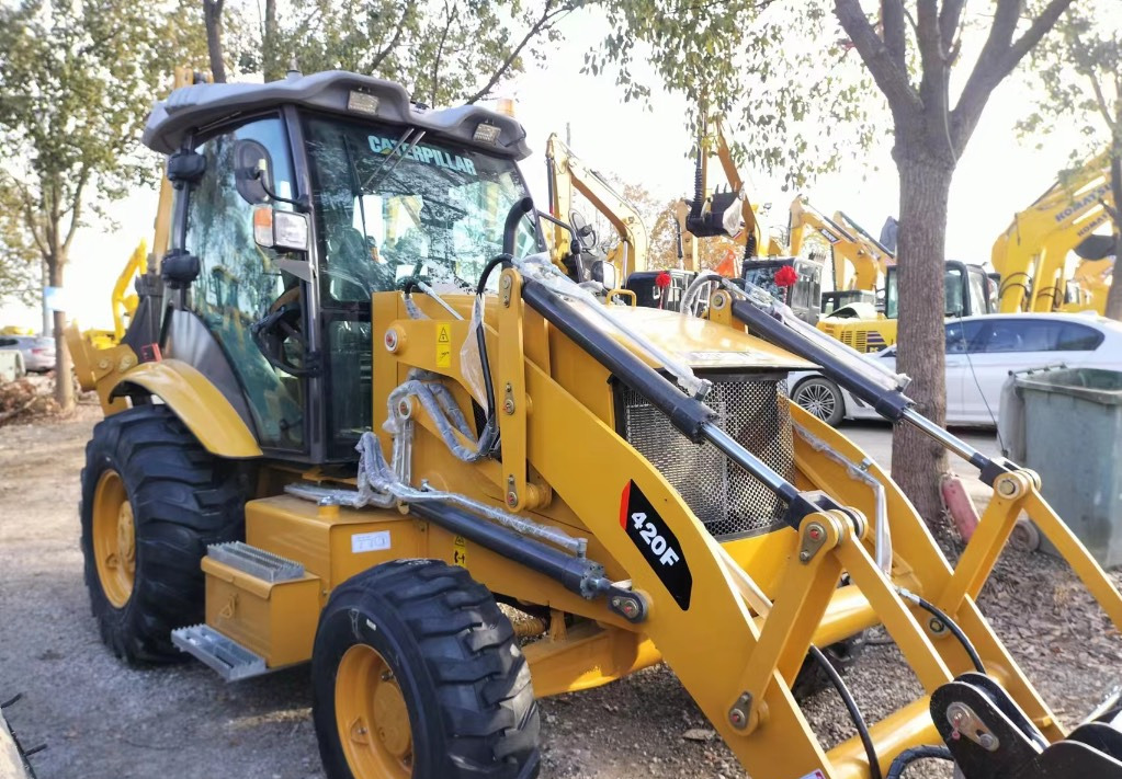 Φορτωτής εκσκαφέας CAT 420 F Caterpillar 420F backhoe loader: φωτογραφία 6