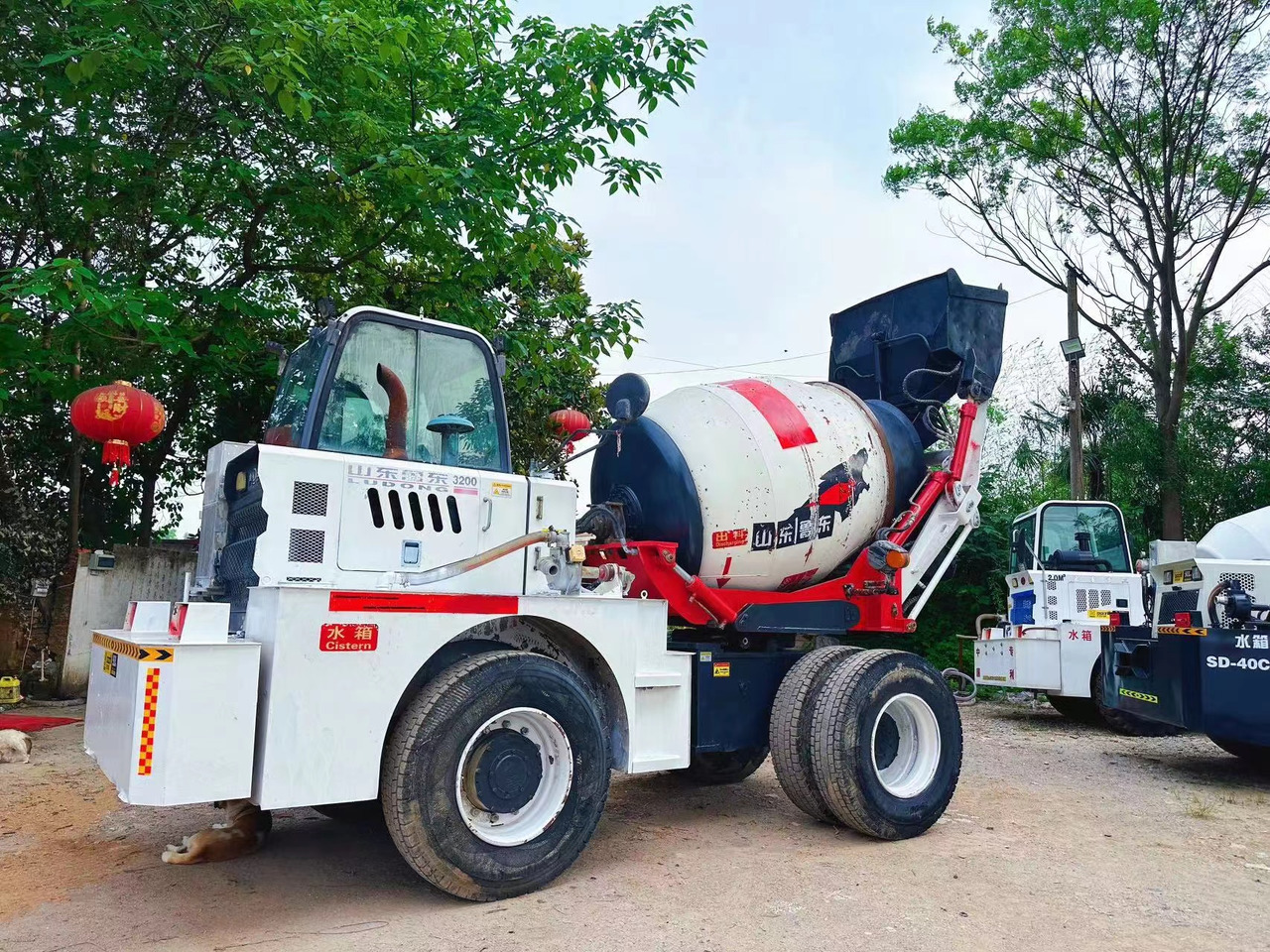 DEYI 2 cubic concrete mixer - Μπετονιέρα φορτηγό: φωτογραφία 2 DEYI 2 cubic concrete mixer - Μπετονιέρα φορτηγό: φωτογραφία 2