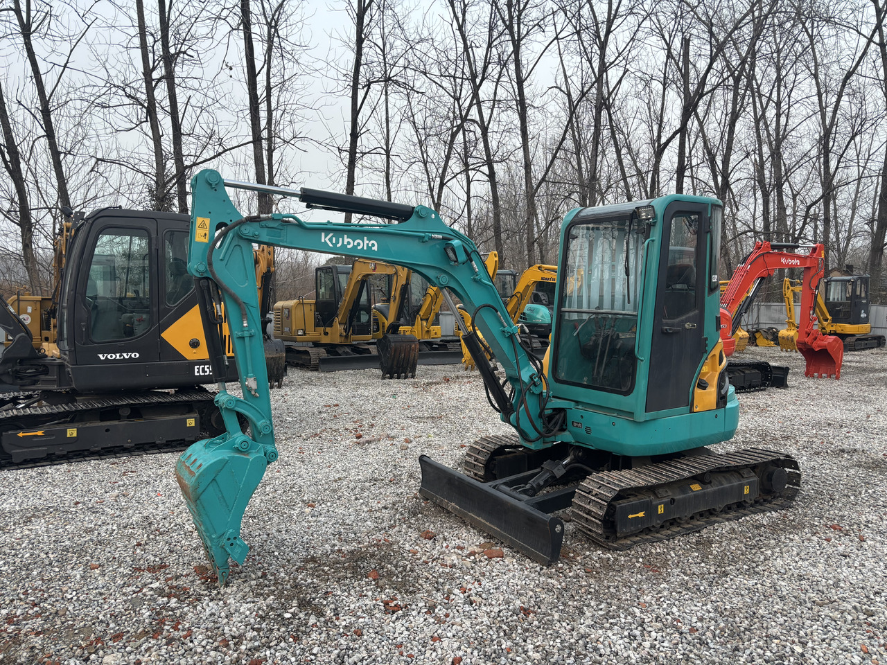 KUBOTA U35 - Μίνι εκσκαφέας: φωτογραφία 4 KUBOTA U35 - Μίνι εκσκαφέας: φωτογραφία 4