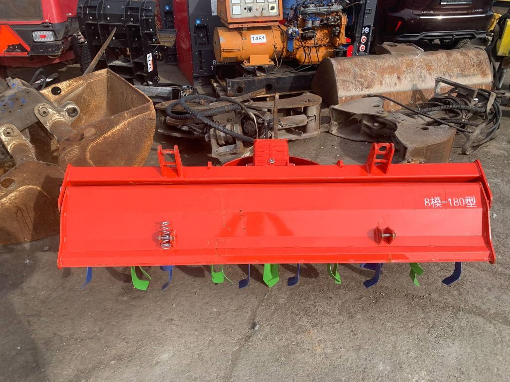 1GKN 180 - Σβάρνα: φωτογραφία 1 1GKN 180 - Σβάρνα: φωτογραφία 1