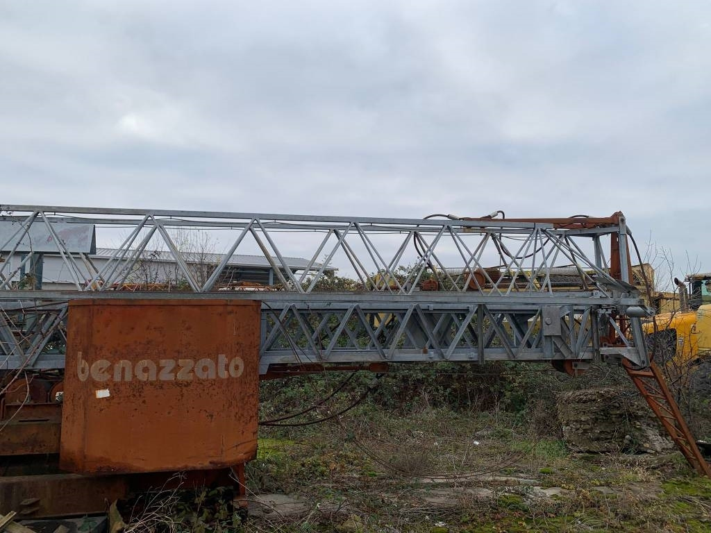 Benazzato Gru - Πυργογερανός: φωτογραφία 2 Benazzato Gru - Πυργογερανός: φωτογραφία 2