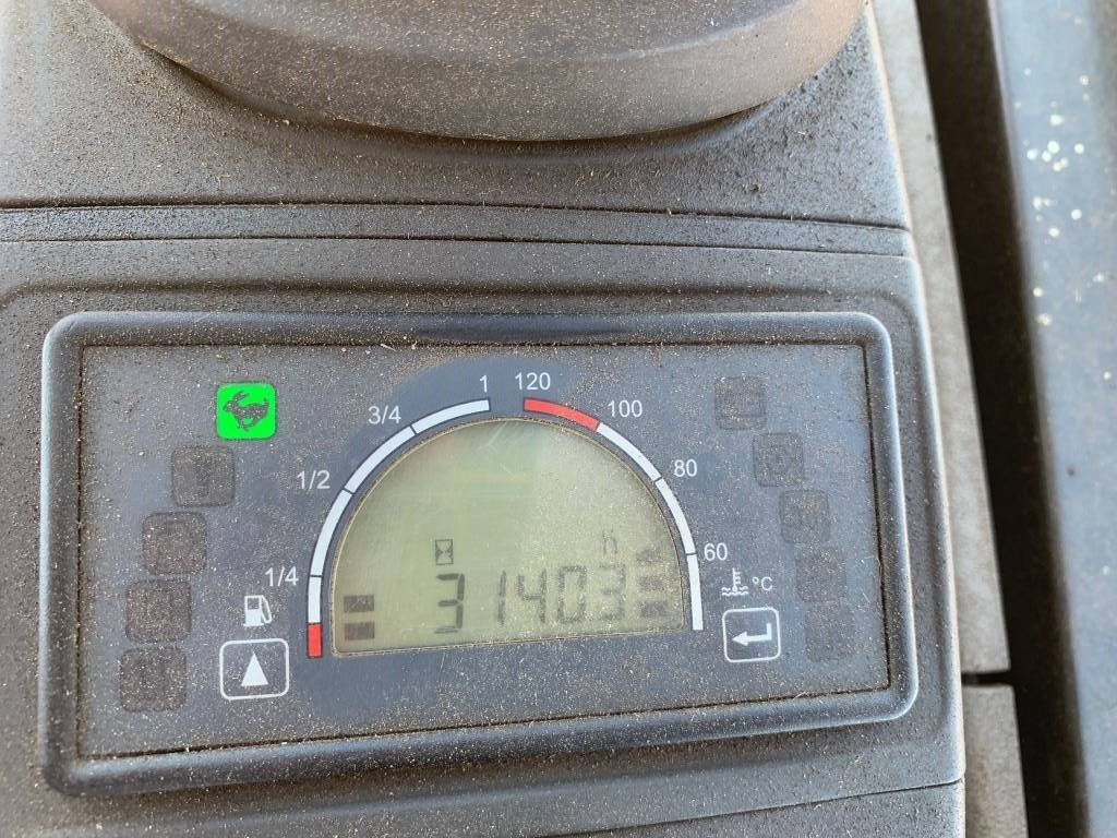 Μίνι εκσκαφέας CAT 302.7 CR: φωτογραφία 10