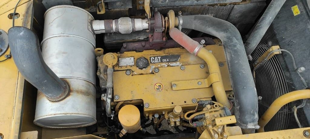 Ερπυστριοφόρος εκσκαφέας CAT 320 D: φωτογραφία 6