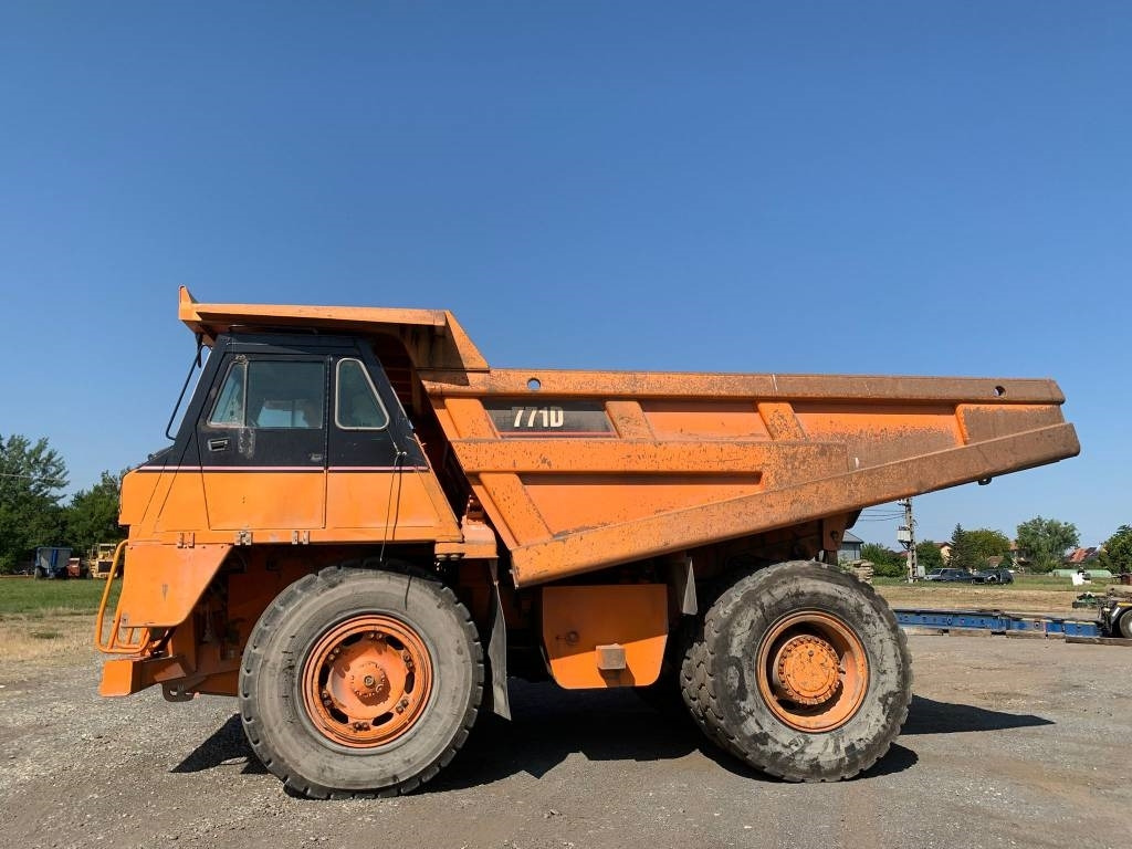 CAT 771 D  - Ανατρεπόμενο όχημα μεταφοράς λατομικών υλικών: φωτογραφία 4 CAT 771 D  - Ανατρεπόμενο όχημα μεταφοράς λατομικών υλικών: φωτογραφία 4