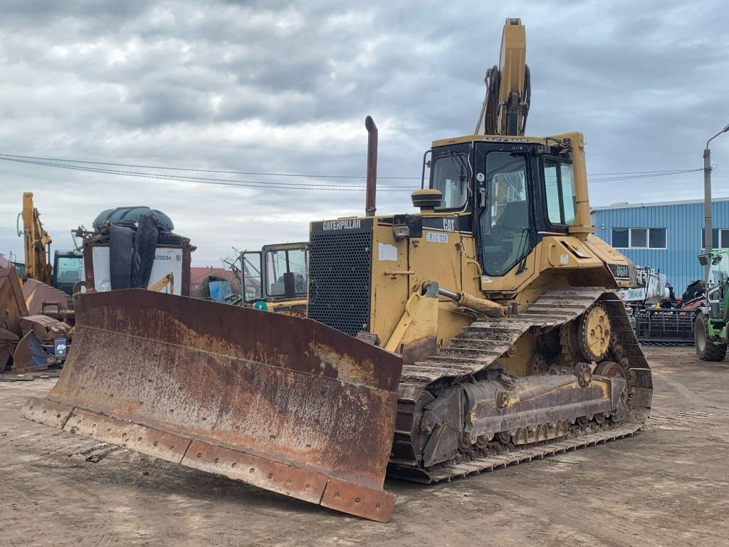 CAT D 6 M XL - Μπουλντόζα: φωτογραφία 1 CAT D 6 M XL - Μπουλντόζα: φωτογραφία 1