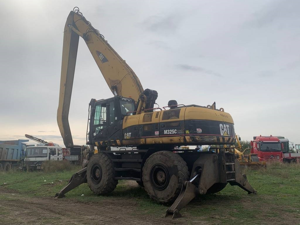 CAT M 325 C L MH - Μηχάνημα Διαχείρισης Υλικών: φωτογραφία 3 CAT M 325 C L MH - Μηχάνημα Διαχείρισης Υλικών: φωτογραφία 3