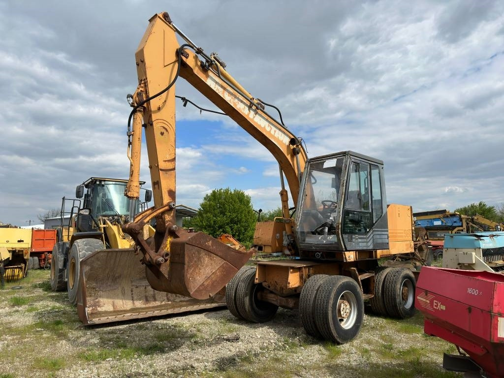 Case 588-P - Τροχοφόρος εκσκαφέας: φωτογραφία 1 Case 588-P - Τροχοφόρος εκσκαφέας: φωτογραφία 1