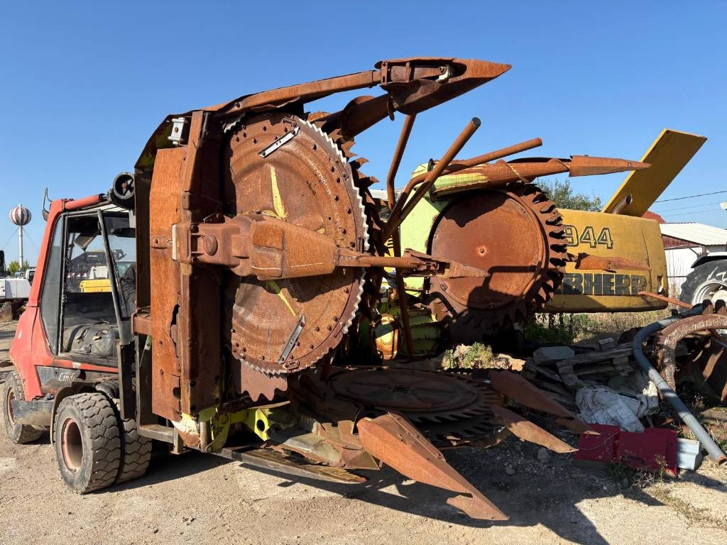 Claas RU 450 - Ενσιρωτική μηχανή: φωτογραφία 1 Claas RU 450 - Ενσιρωτική μηχανή: φωτογραφία 1