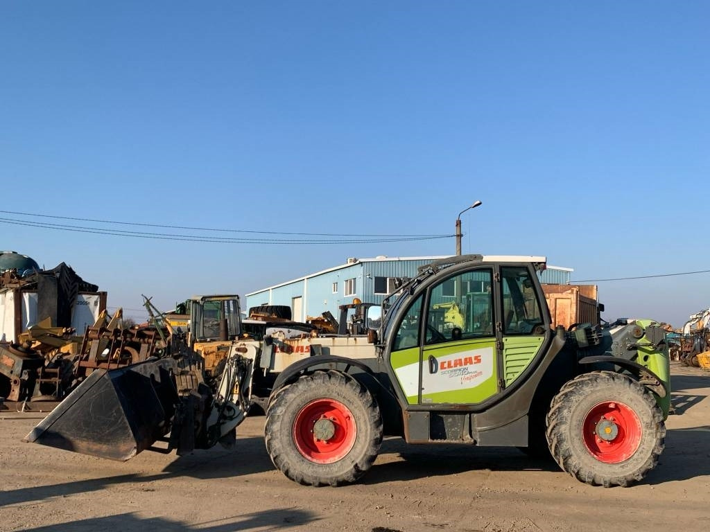 Claas Scorpion 9040 Plus - Τηλεσκοπικός φορτωτής: φωτογραφία 2 Claas Scorpion 9040 Plus - Τηλεσκοπικός φορτωτής: φωτογραφία 2