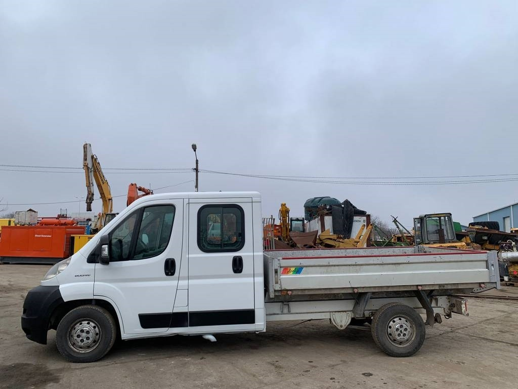 Fiat Ducato - Μικρό φορτηγό με καρότσα: φωτογραφία 3 Fiat Ducato - Μικρό φορτηγό με καρότσα: φωτογραφία 3
