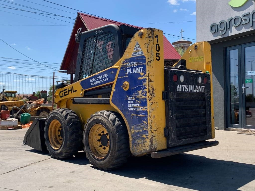 Gehl R 165 - Φορτωτής πλάγιας ολίσθησης: φωτογραφία 3 Gehl R 165 - Φορτωτής πλάγιας ολίσθησης: φωτογραφία 3