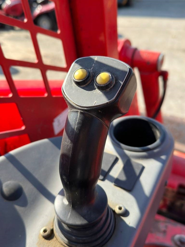 Gehl RT 175 - Ερπυστριοφόρος μικρός φορτωτής: φωτογραφία 3 Gehl RT 175 - Ερπυστριοφόρος μικρός φορτωτής: φωτογραφία 3