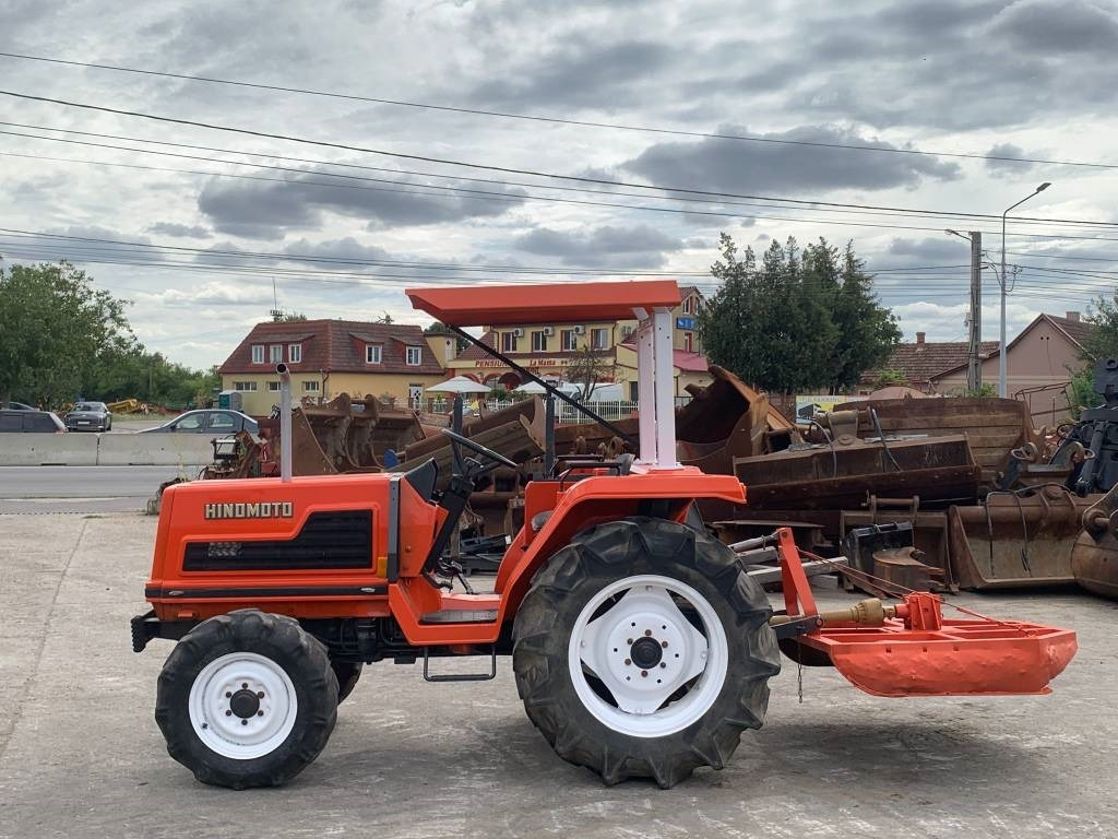 Hinomoto BD150 - Τρακτέρ: φωτογραφία 3 Hinomoto BD150 - Τρακτέρ: φωτογραφία 3