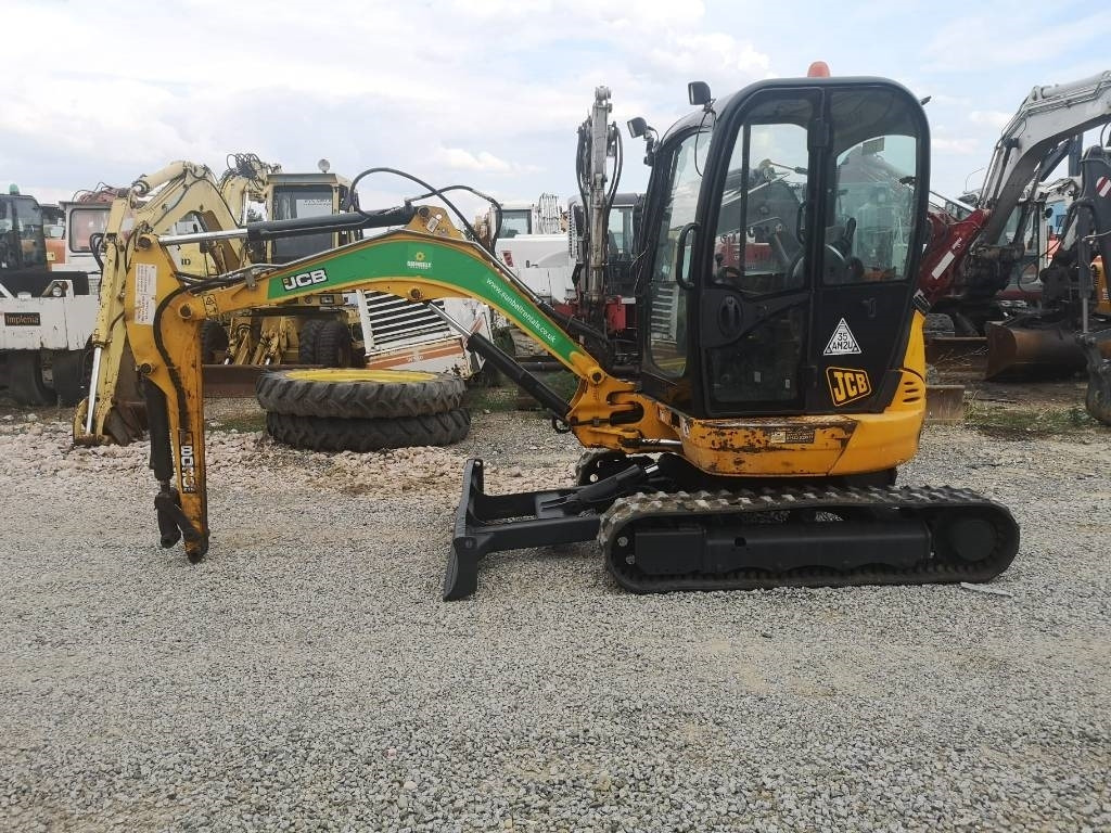 JCB 8030 - Μίνι εκσκαφέας: φωτογραφία 2 JCB 8030 - Μίνι εκσκαφέας: φωτογραφία 2