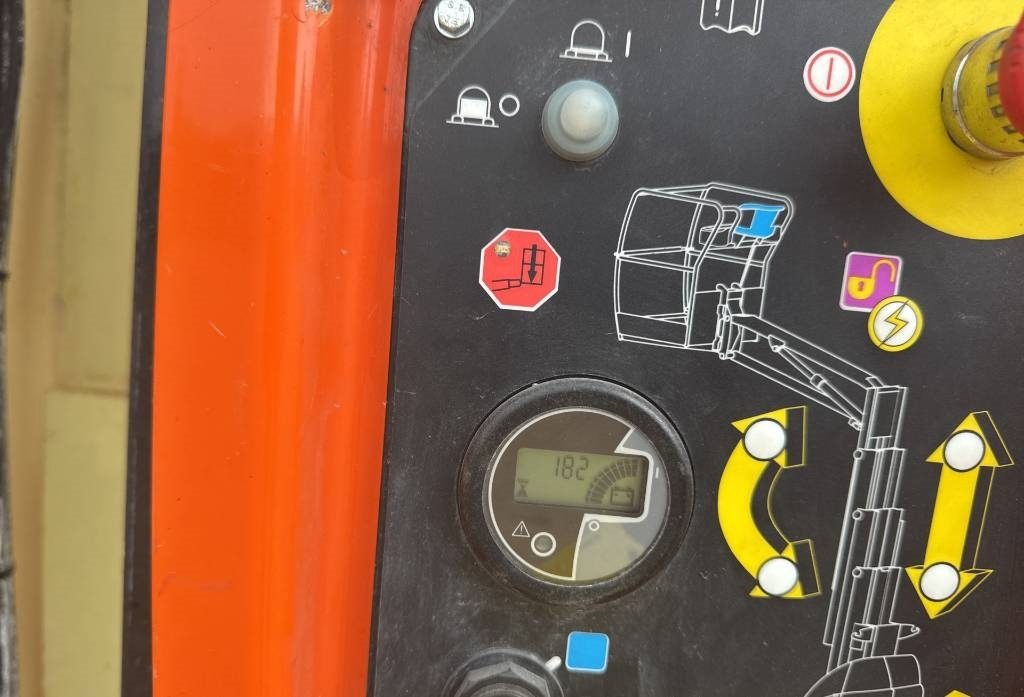 JLG Toucan 8 E - Κάθετος ανελκυστήρας με κατάρτι: φωτογραφία 5 JLG Toucan 8 E - Κάθετος ανελκυστήρας με κατάρτι: φωτογραφία 5