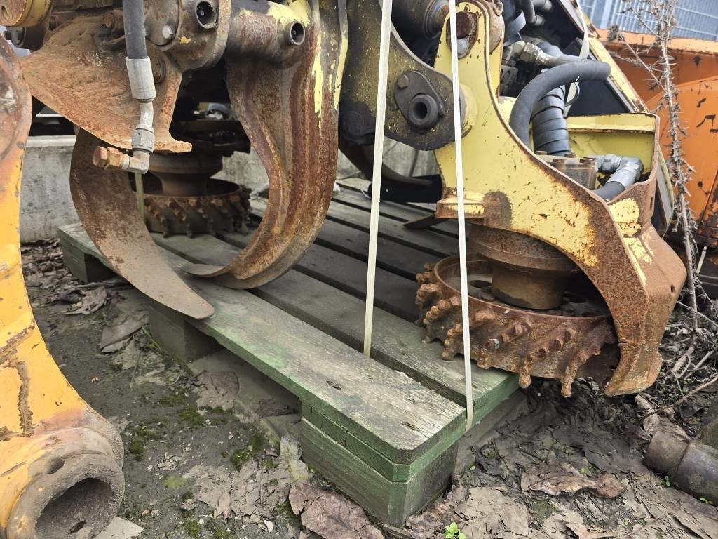 John Deere H414 Harvester Head - Κεφαλή - felling head: φωτογραφία 5 John Deere H414 Harvester Head - Κεφαλή - felling head: φωτογραφία 5