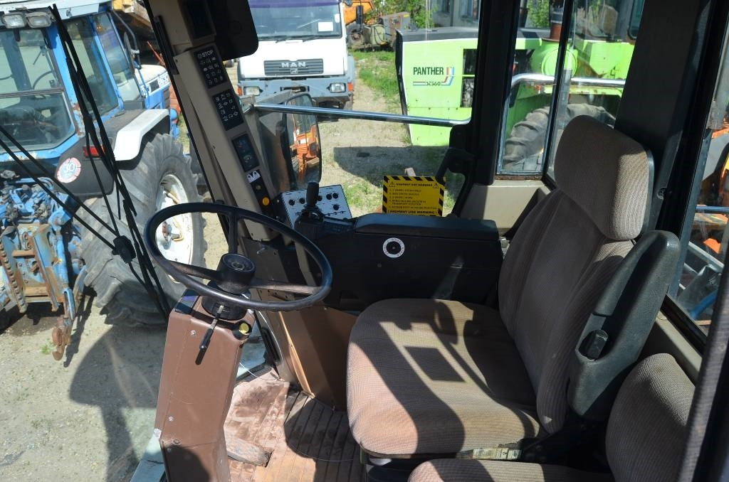 John Deere Landquip - Αυτοκινούμενο ψεκαστικό: φωτογραφία 5 John Deere Landquip - Αυτοκινούμενο ψεκαστικό: φωτογραφία 5