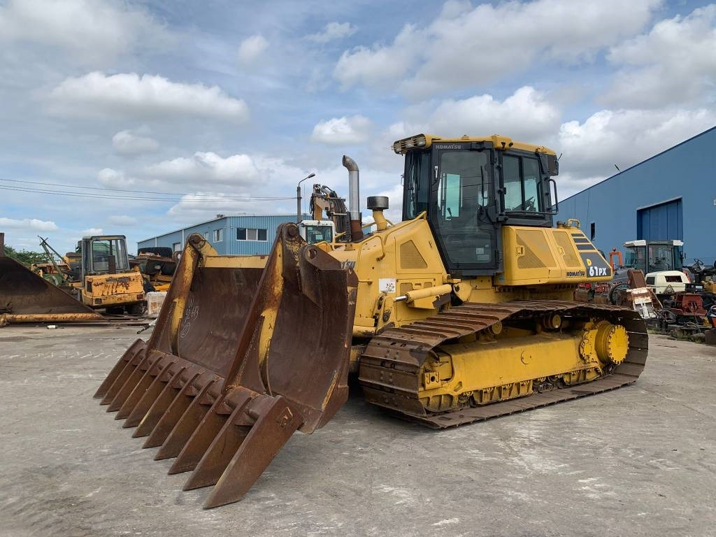 Komatsu D 61 PXI-23 - Μπουλντόζα: φωτογραφία 1 Komatsu D 61 PXI-23 - Μπουλντόζα: φωτογραφία 1