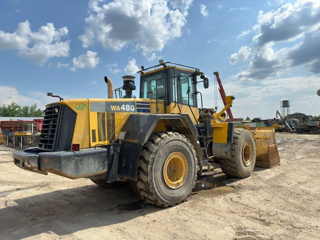 Komatsu WA 480-6 - Ελαστιχοφόρος φορτωτής: φωτογραφία 4 Komatsu WA 480-6 - Ελαστιχοφόρος φορτωτής: φωτογραφία 4