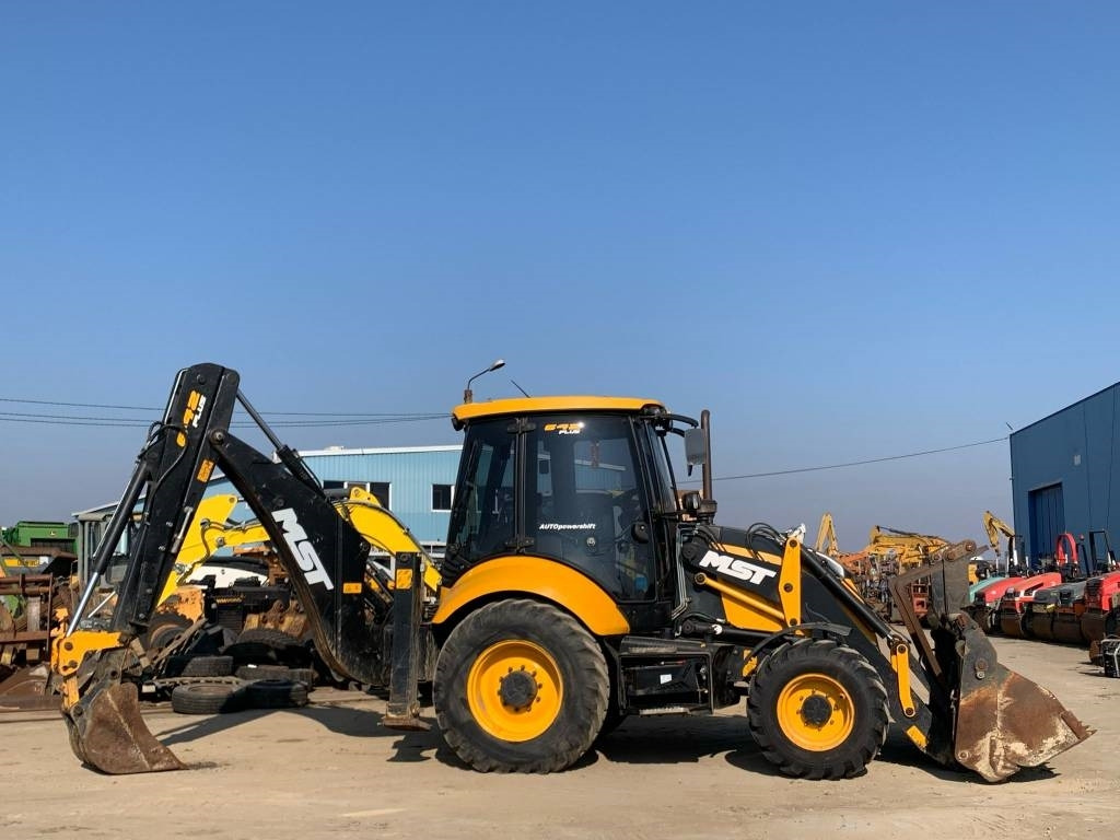 MST 642 Plus - Φορτωτής εκσκαφέας: φωτογραφία 2 MST 642 Plus - Φορτωτής εκσκαφέας: φωτογραφία 2