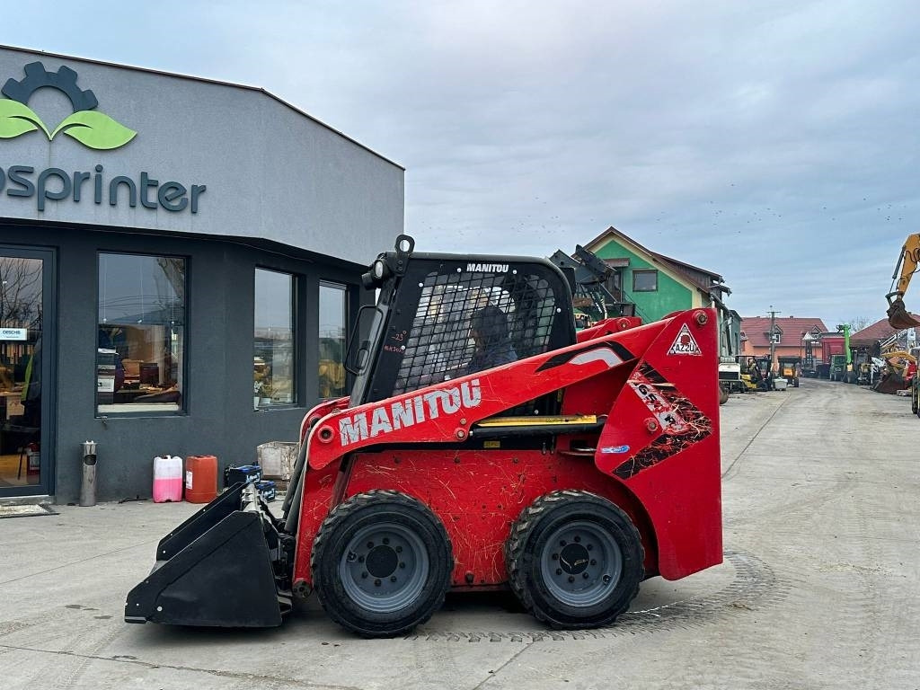 Manitou 1650R - Φορτωτής πλάγιας ολίσθησης: φωτογραφία 2 Manitou 1650R - Φορτωτής πλάγιας ολίσθησης: φωτογραφία 2